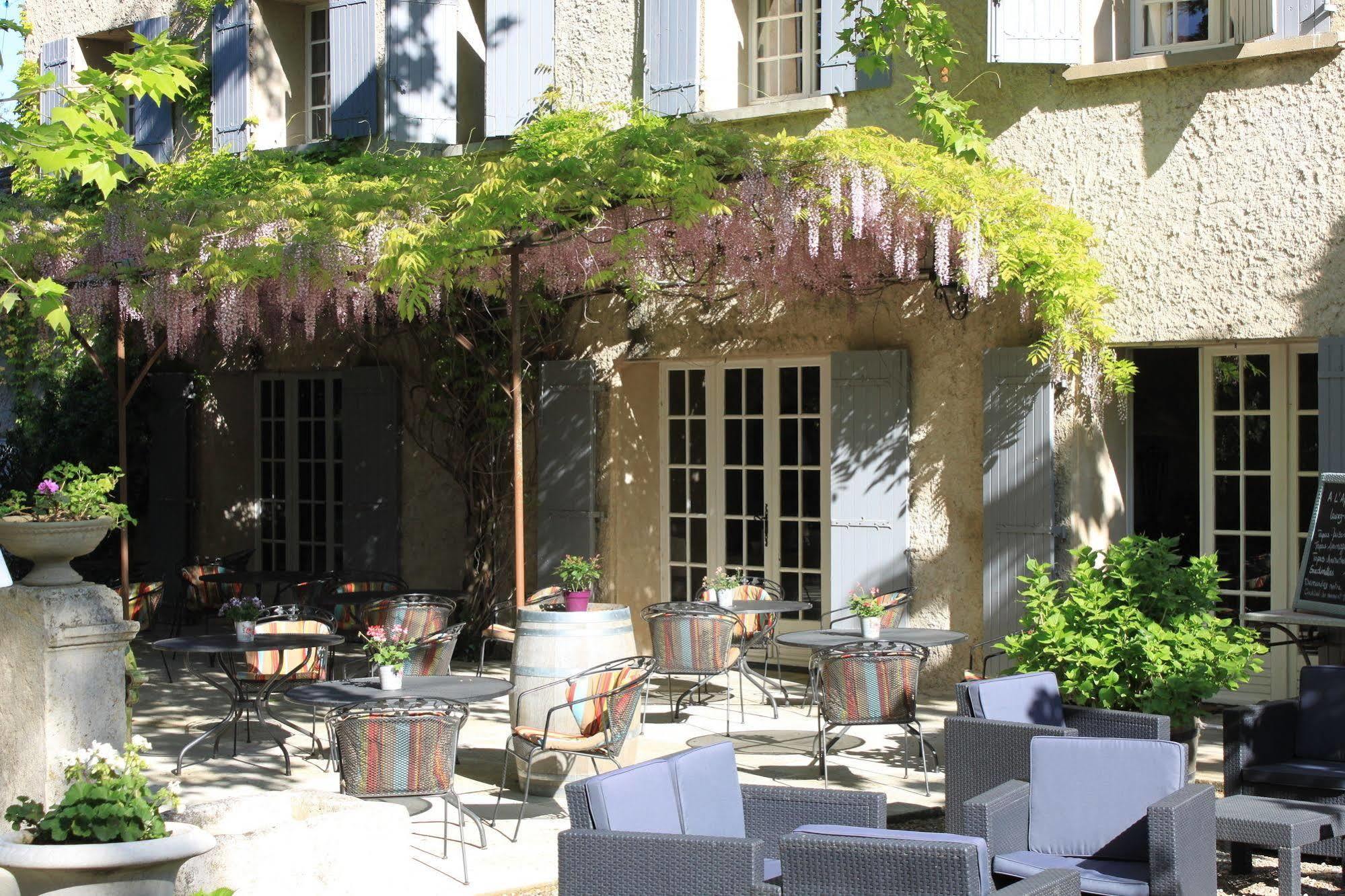 Hotel Mas De Cure Bourse LʼIsle-sur-la-Sorgue Exteriér fotografie